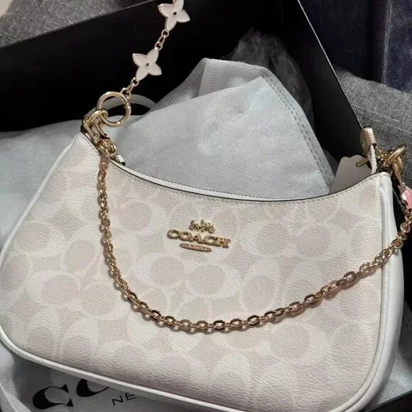 NWT coach Teri Shoulder Bag In Signature Canvas CA548 - Picture 2 of 5